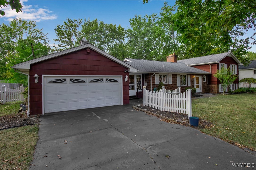 9324 Hunting Valley Road N