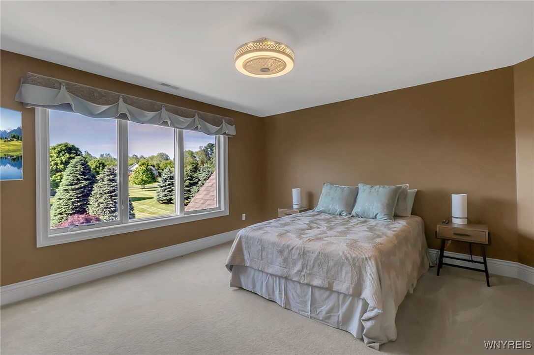 35 Pinegrove Court, Elma, New York image 32