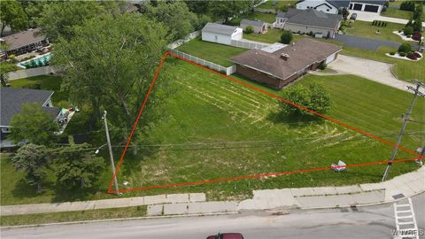 755 N Forest Road Buffalo NY 14221