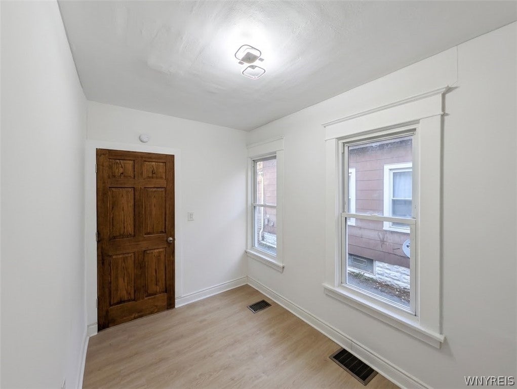 9 Alma Avenue