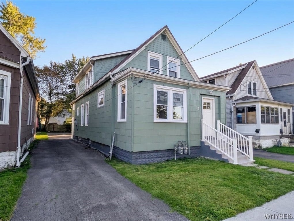 9 Alma Avenue