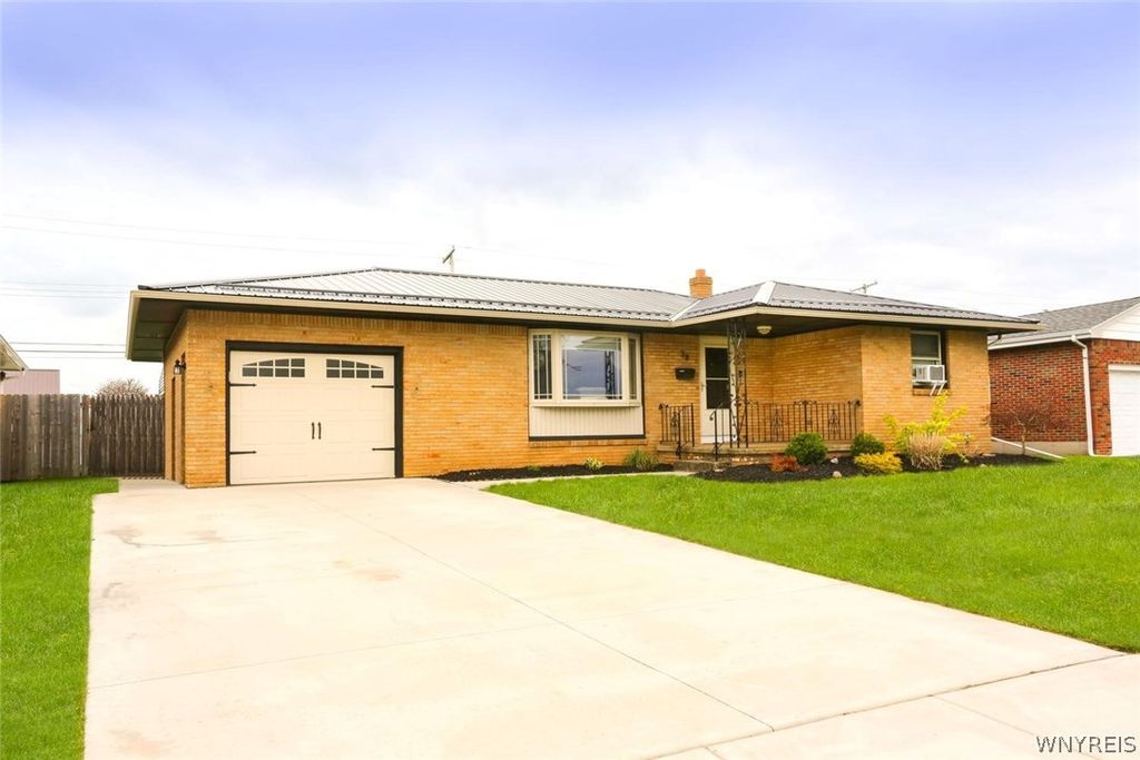 Photo of 38 Greenway Boulevard, Cheektowaga, NY 14225 (MLS # B1678701)