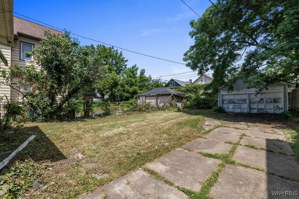 106 Lasalle Avenue