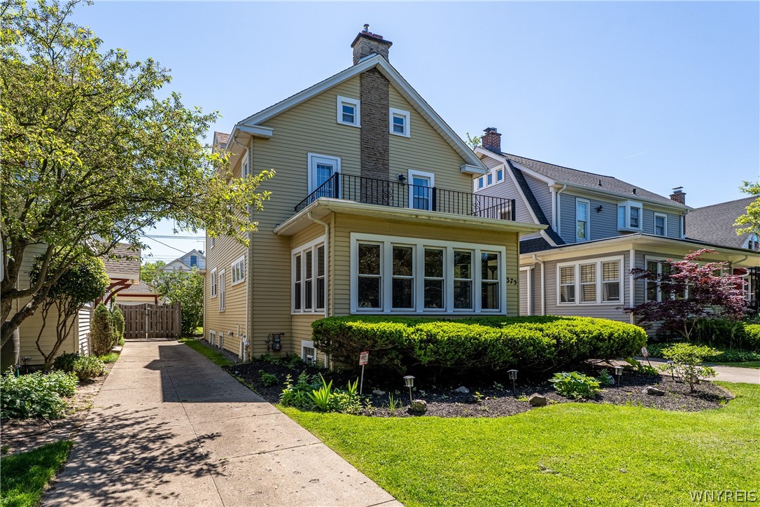 375 Parker Avenue