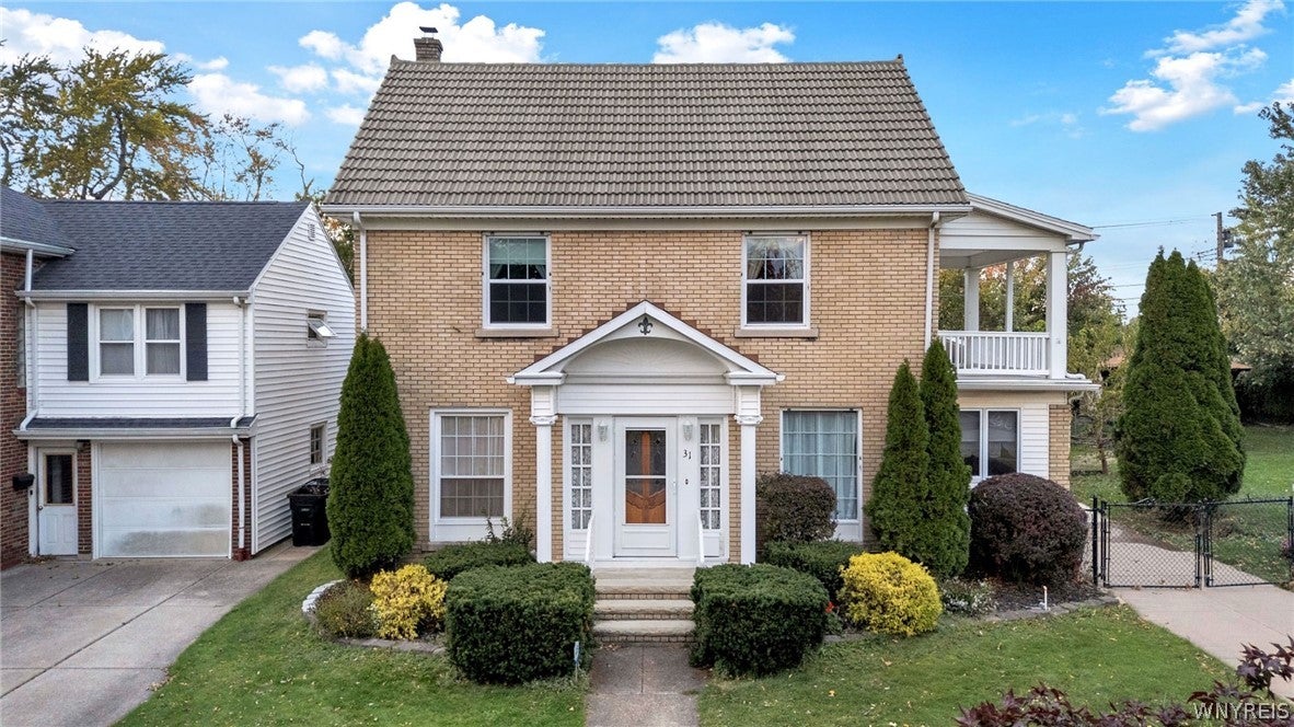 31 Lowell Road
