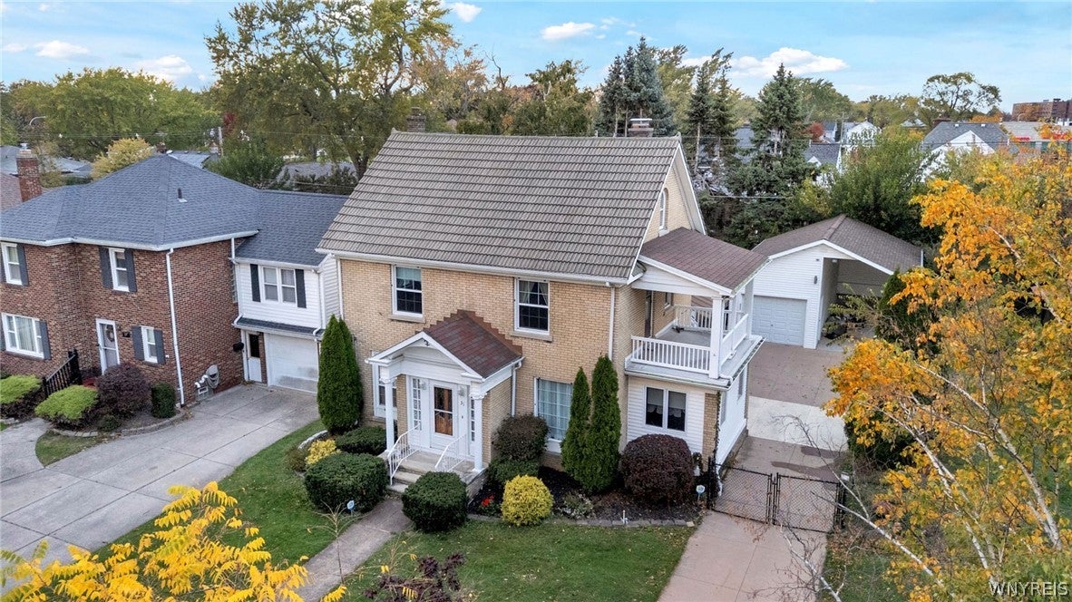 31 Lowell Road
