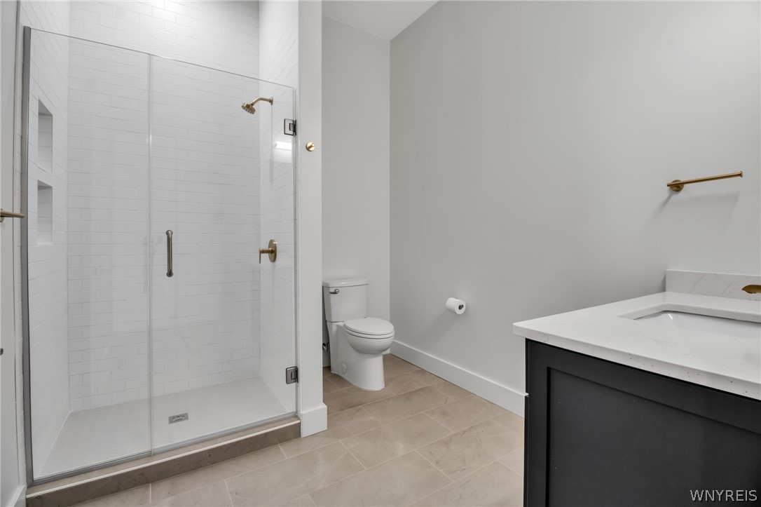 258 Lakefront Boulevard