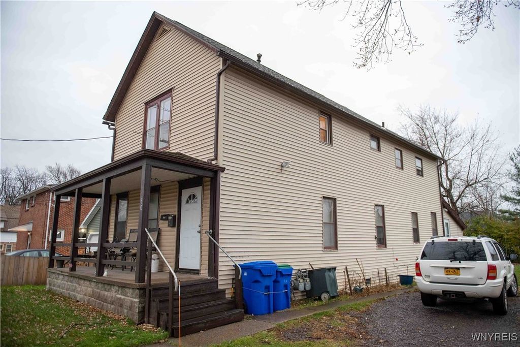 Photo of 130 Arthur Avenue, Hamburg, NY 14219 (MLS # B1652602)