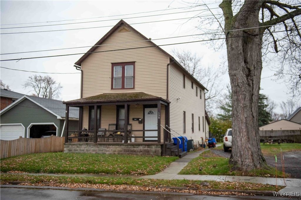 Photo of 130 Arthur Avenue, Hamburg, NY 14219 (MLS # B1652602)