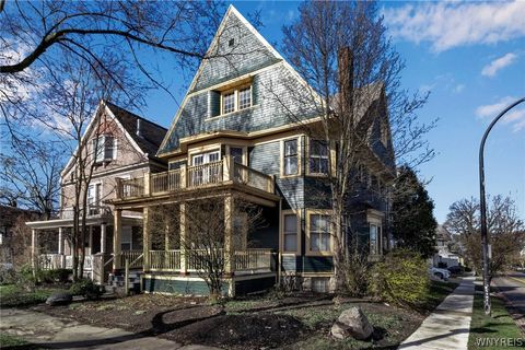 Photo of 320 Richmond Avenue, Buffalo, NY 14222 (MLS # B1530400)