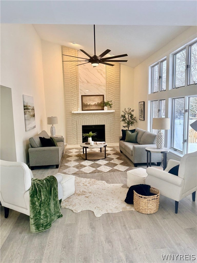 400 Tiburon Lane