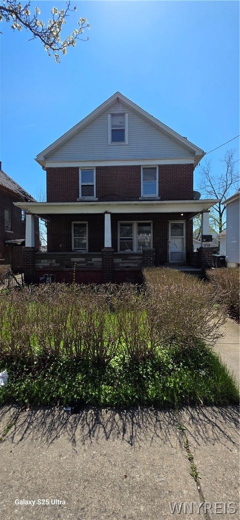 Homes For Sale - 1719 Ashland Avenue<br/> Niagara Falls, NY 14301
