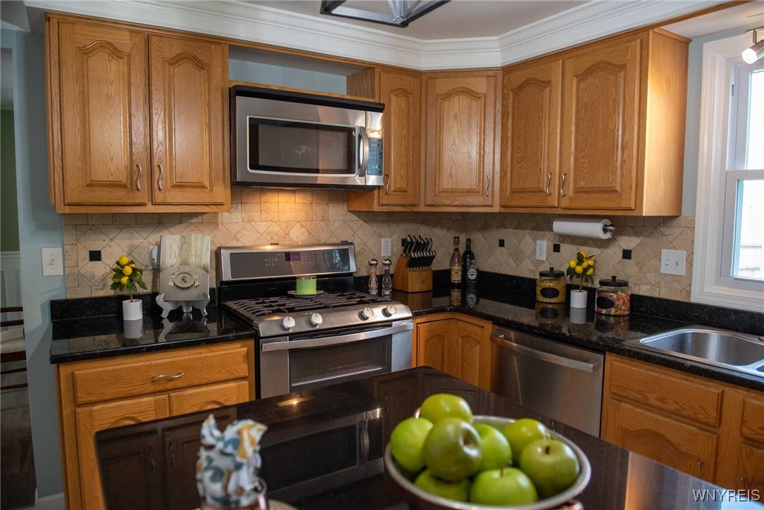 2175 Hobblebush Lane, Hamburg, New York image 24