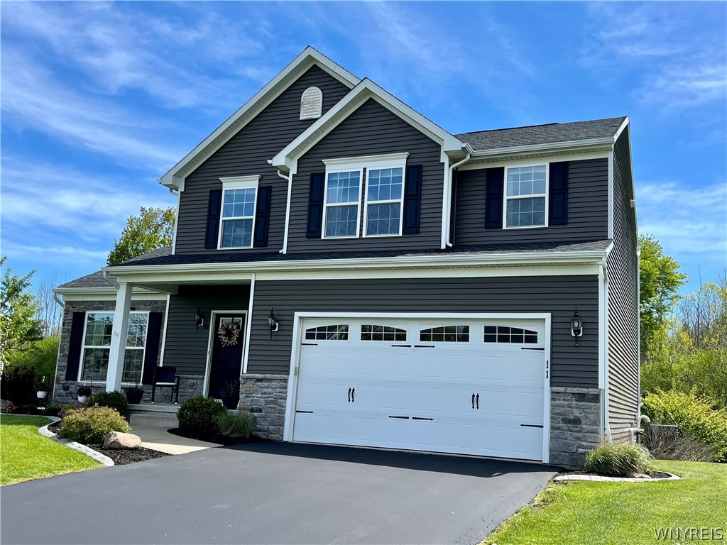11 Airmont Drive