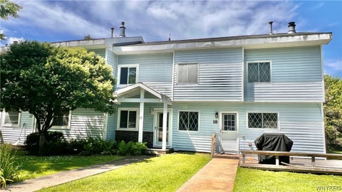Townhouse For Sale - 17 Evergreen Drive<br/> Ellicottville, NY 14731