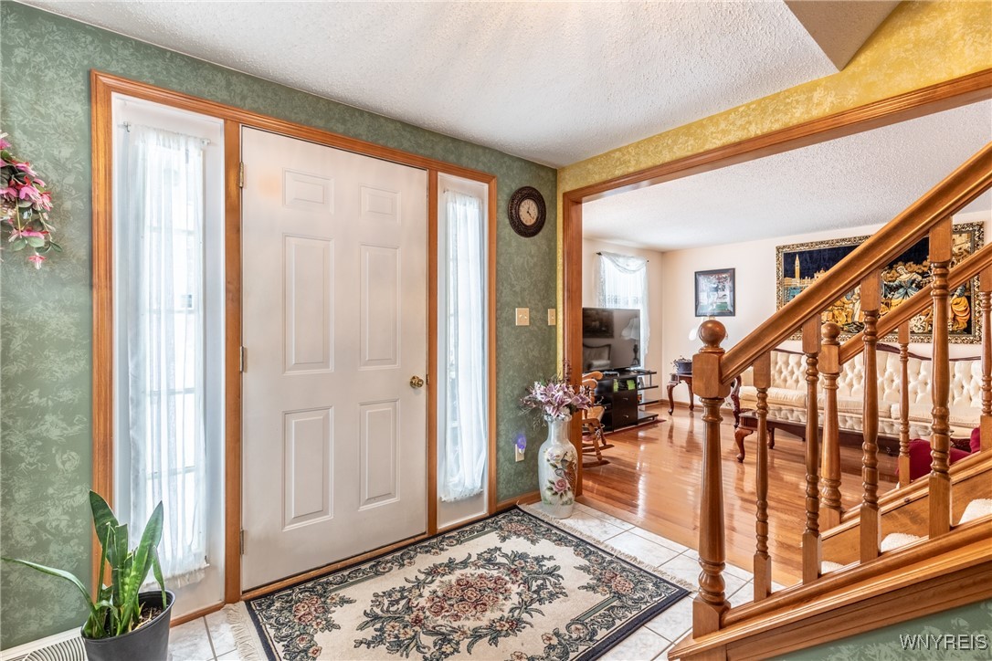 5384 Murphy Road, Orchard Park, New York image 3