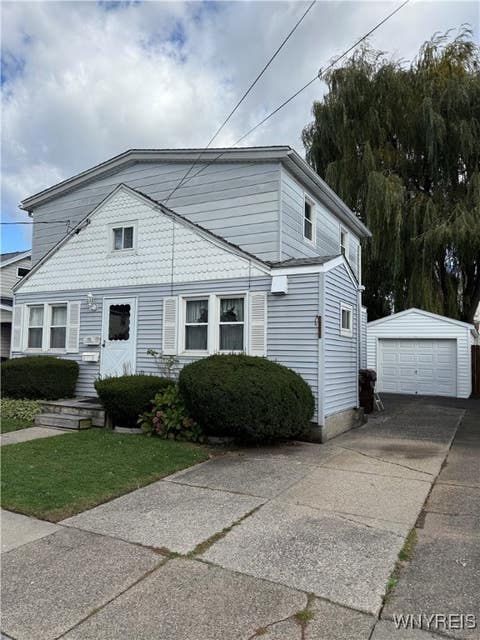 Photo for 195 Roland Street