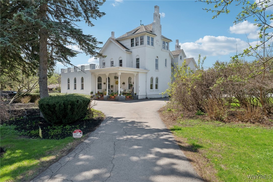 280 Pine Ridge Road, Cheektowaga, New York image 1