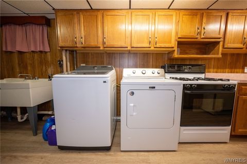 Tiny photo for 89 Homeworth Parkway, Cheektowaga, NY 14225 (MLS # B1676468)