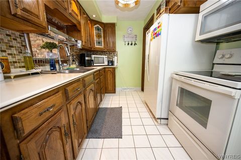 Tiny photo for 89 Homeworth Parkway, Cheektowaga, NY 14225 (MLS # B1676468)