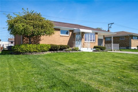 Tiny photo for 89 Homeworth Parkway, Cheektowaga, NY 14225 (MLS # B1676468)
