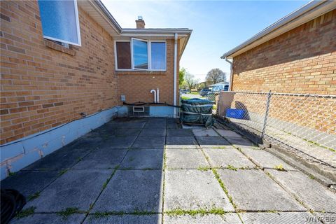 Tiny photo for 89 Homeworth Parkway, Cheektowaga, NY 14225 (MLS # B1676468)