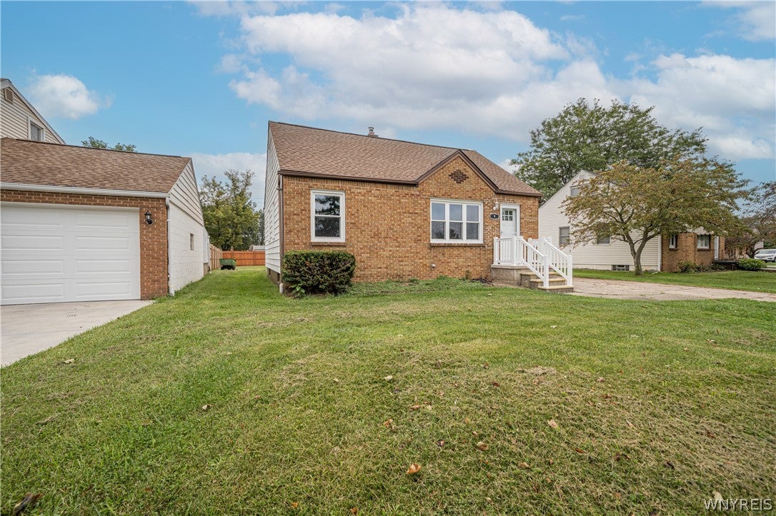 9 Petan Drive