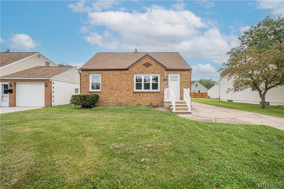 9 Petan Drive