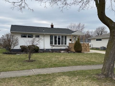 Homes For Sale - 318 Glenhurst Road<br/> Tonawanda, NY 14150