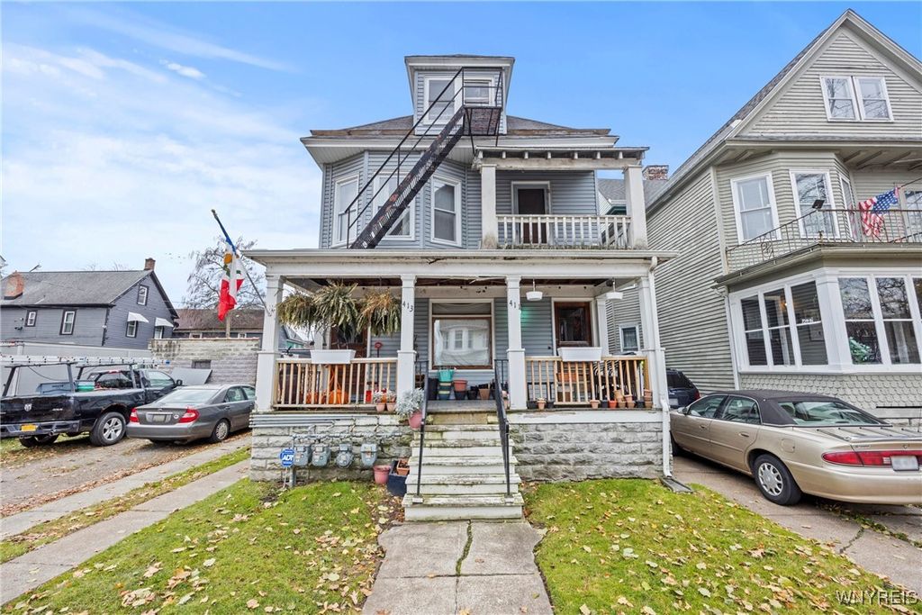 Photo of 411 Breckenridge Street #Upper, Buffalo, NY 14213 (MLS # B1652744)