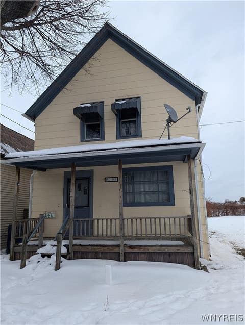 Homes For Sale - 105 Kelburn Street<br/> Buffalo, NY 14206