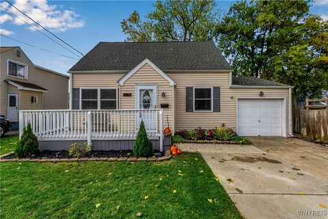 Photo of 114 Lincoln Street, Lancaster, NY 14043 (MLS # B1646153) Photo of 114 Lincoln Street, Lancaster, NY 14043 (MLS # B1646153)