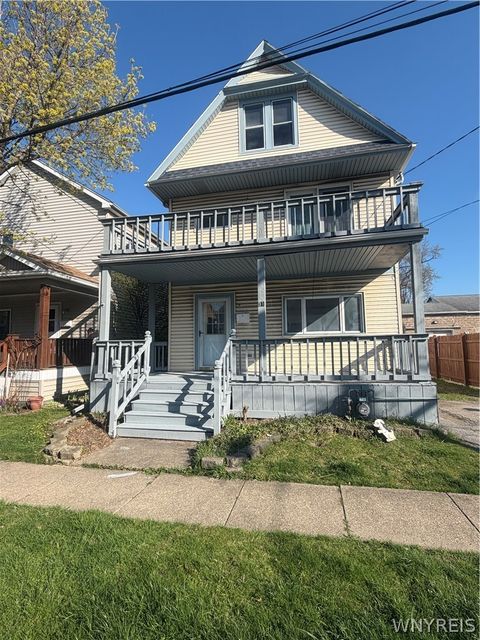 Photo of 91 Wildwood Place, West Seneca, NY 14210 (MLS # B1679268)