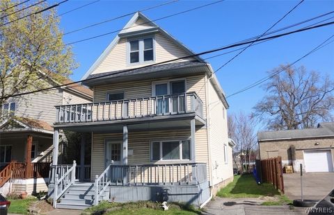 Photo of 91 Wildwood Place, West Seneca, NY 14210 (MLS # B1679268)