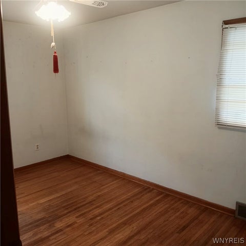 Tiny photo for 1364 Moll St Street, North Tonawanda, NY 14120 (MLS # B1714531)