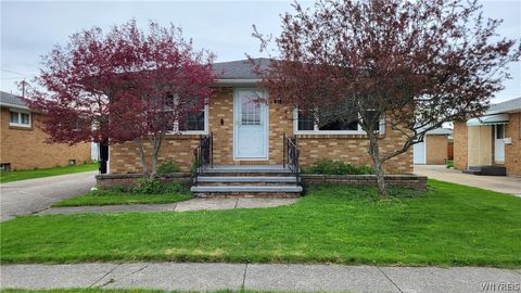 Homes For Sale - 61 Barlow Avenue<br/> Lackawanna, NY 14218