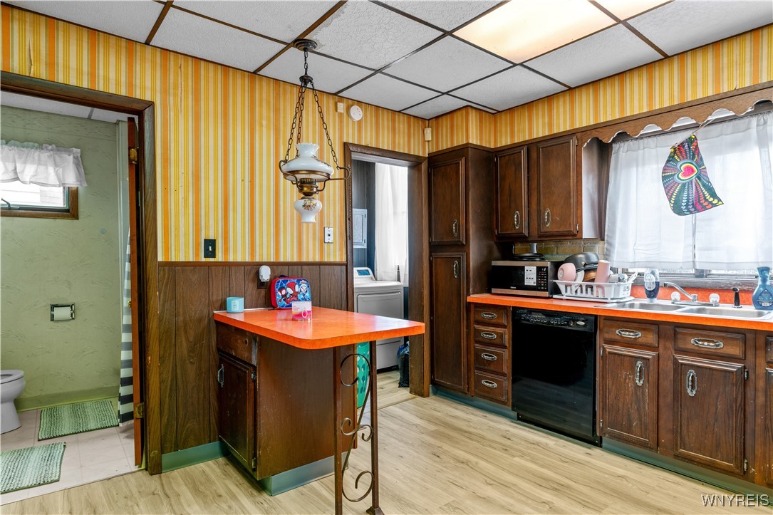 215 Gold Street, Buffalo, New York image 10