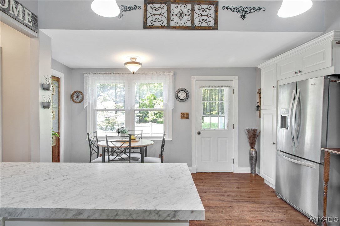 7263 Quaker Road, Orchard Park, New York image 8