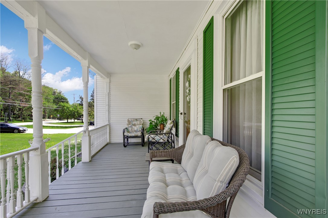 7263 Quaker Road, Orchard Park, New York image 6