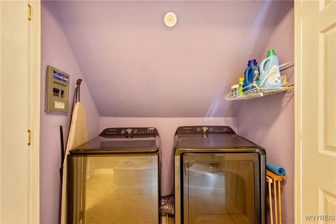 7263 Quaker Road, Orchard Park, New York image 40