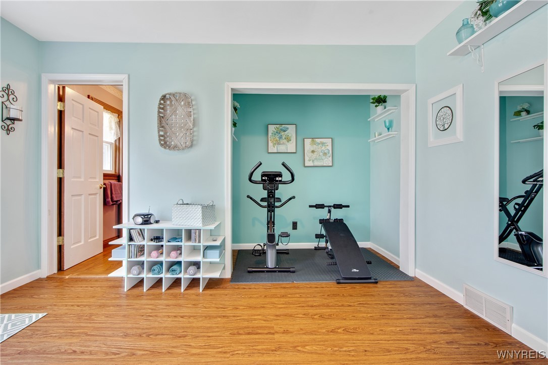 7263 Quaker Road, Orchard Park, New York image 25