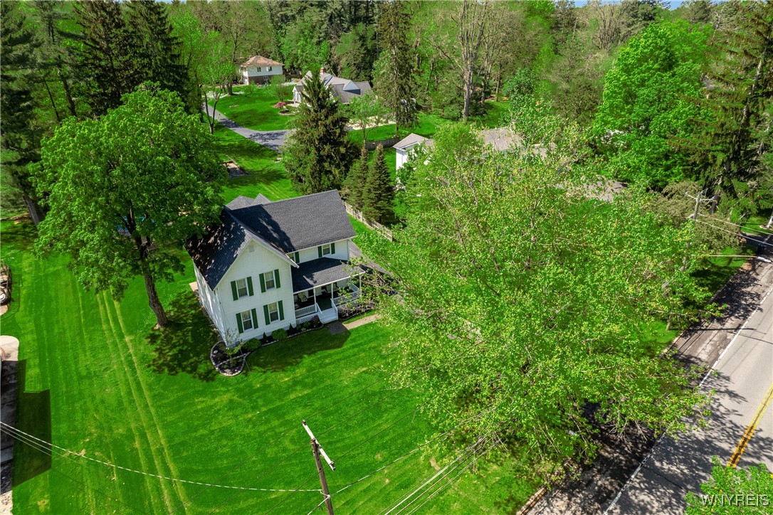 7263 Quaker Road, Orchard Park, New York image 3