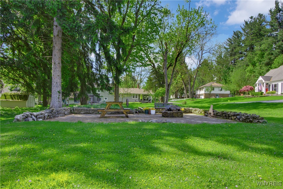 7263 Quaker Road, Orchard Park, New York image 42