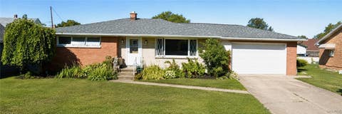 Photo of 19 Cowing Street, Lancaster, NY 14043 (MLS # B1702239)