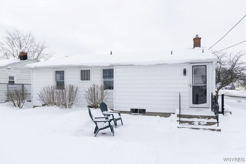 Tiny photo for 125 Springfield Avenue, Tonawanda, NY 14150 (MLS # B1660583)