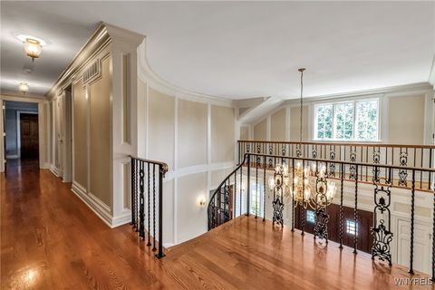 Tiny photo for 40 Waterford Park, Amherst, NY 14221 (MLS # B1655641)