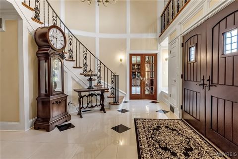 Tiny photo for 40 Waterford Park, Amherst, NY 14221 (MLS # B1655641)