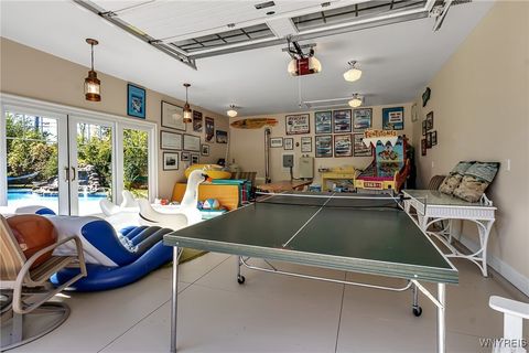 Tiny photo for 40 Waterford Park, Amherst, NY 14221 (MLS # B1655641)