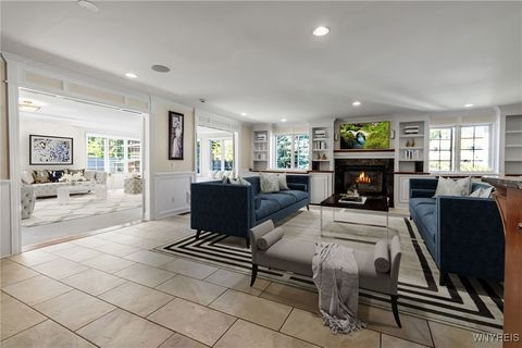 Tiny photo for 40 Waterford Park, Amherst, NY 14221 (MLS # B1655641)