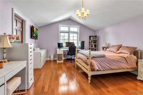 Tiny photo for 40 Waterford Park, Amherst, NY 14221 (MLS # B1655641)